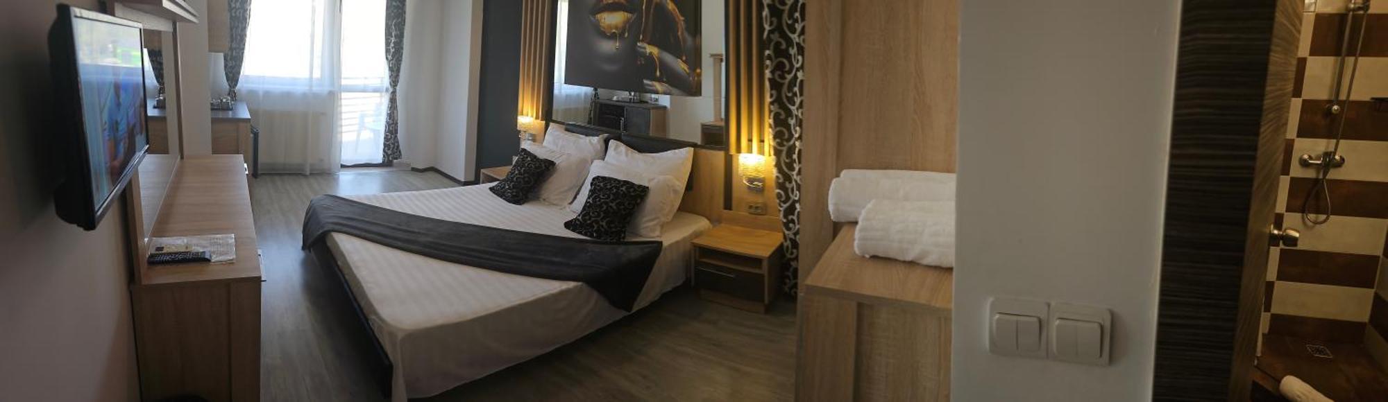 Hotel Theline à Bucarest Extérieur photo