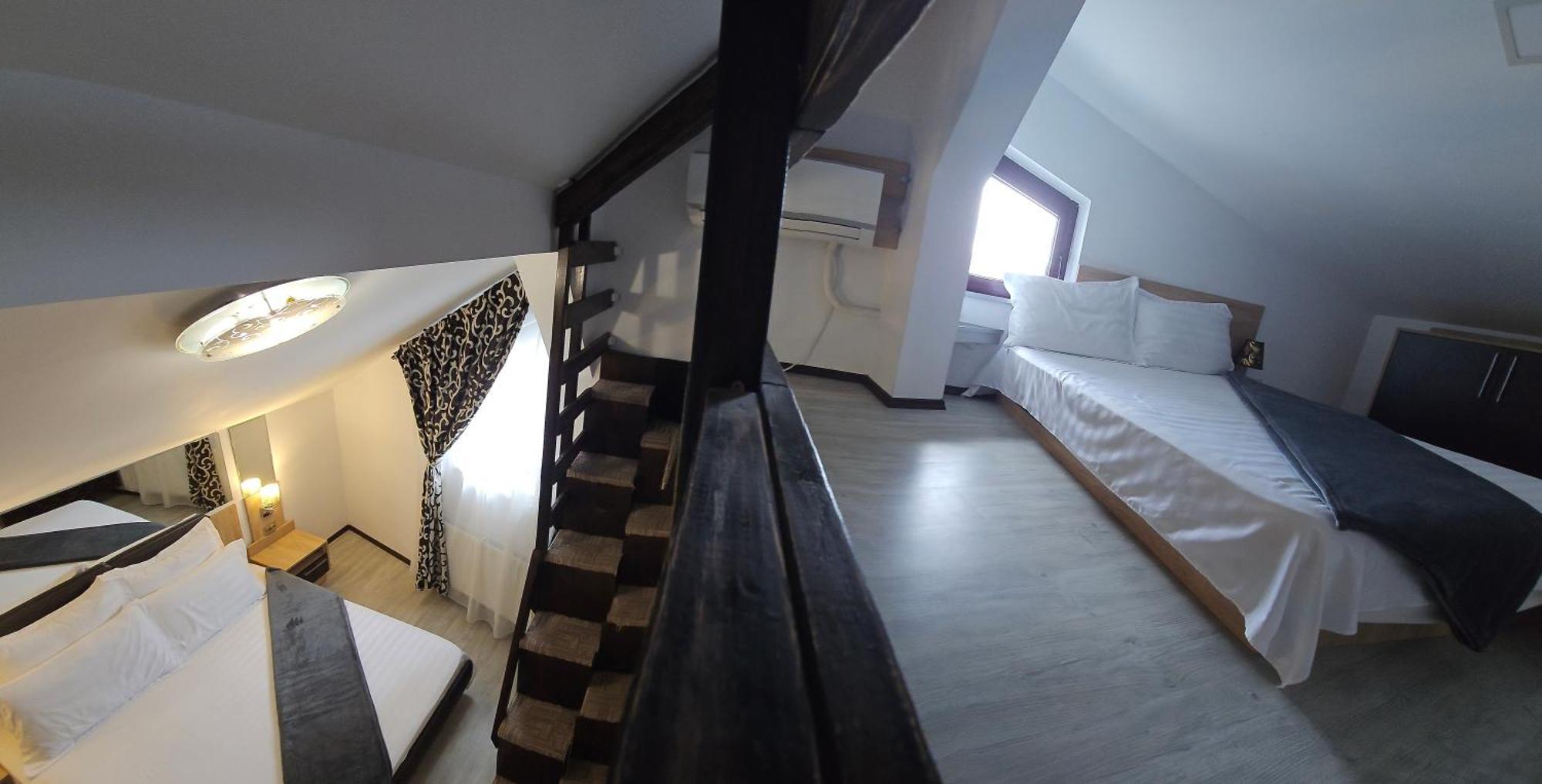 Hotel Theline à Bucarest Extérieur photo